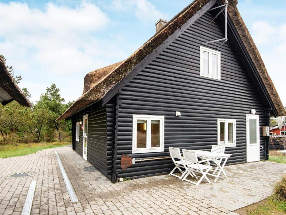 6 Person Holiday Home In R M Vesterhede Eksteriør billede