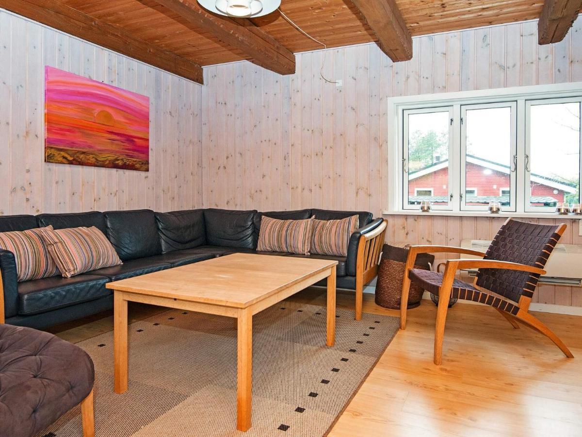 6 Person Holiday Home In R M Vesterhede Eksteriør billede